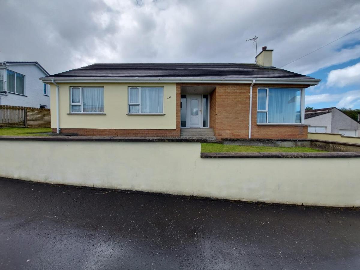 Homely Yellow Bungalow -Articlave-Near Castlerock Exterior photo