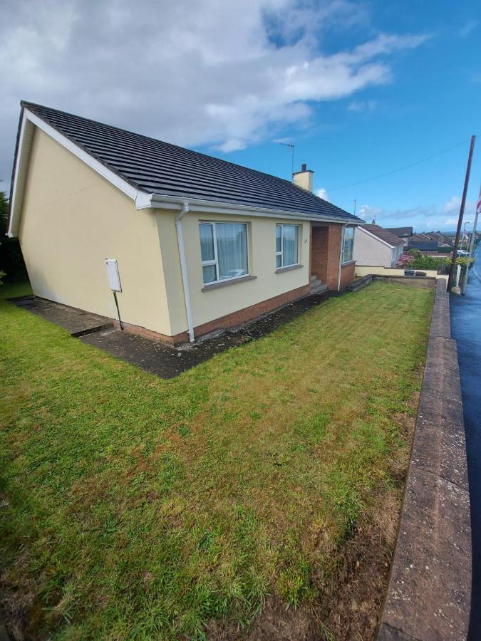 Homely Yellow Bungalow -Articlave-Near Castlerock Exterior photo